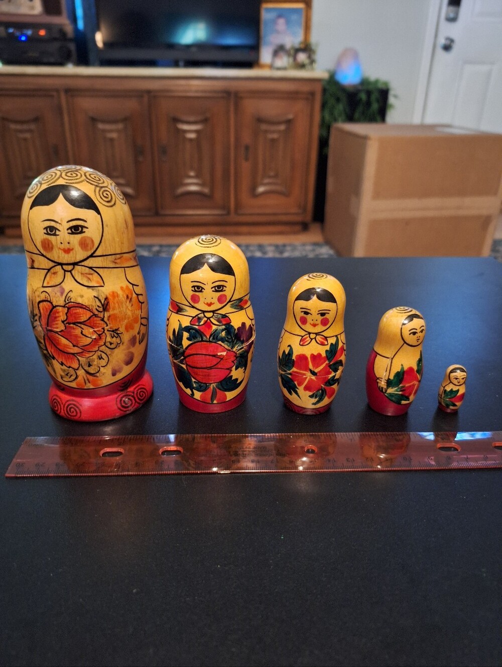 Hand-Painted Nesting Dolls Set - Yellow and Red Matryoshka